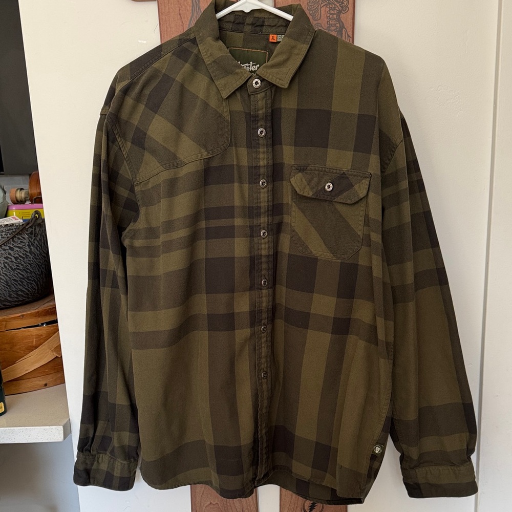 Howler Brothers Men’s Harken Flannel Olive Green Plaid